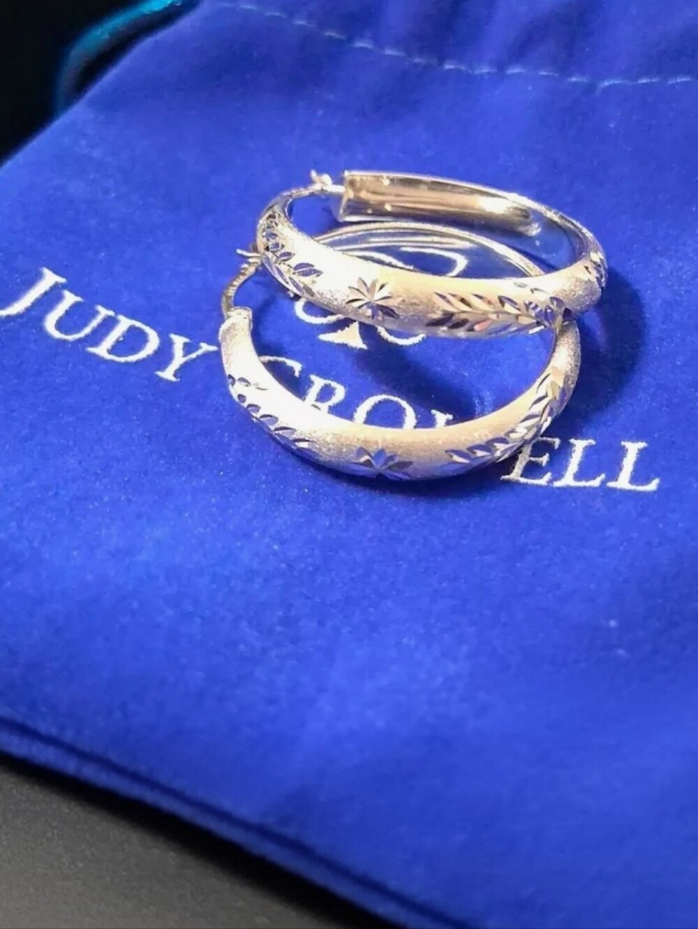 Judy Crowell Sterling Silver Diamond Cut Hoop Earrings NIB